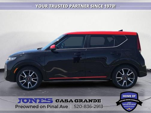 Cherry Black / Red Roof 2020 Kia Soul GT-Line 2.0L