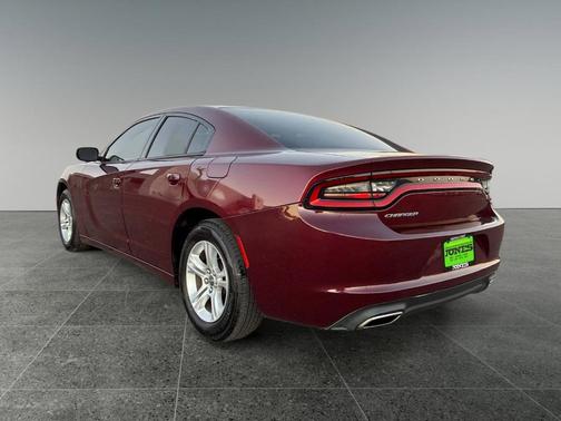 Octane Red Pearlcoat 2017 Dodge Charger SE