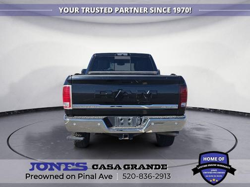 Brilliant Black Crystal Pearlcoat 2018 RAM 2500 Longhorn