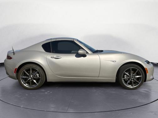 2023 Mazda MX-5 Miata RF Grand Touring