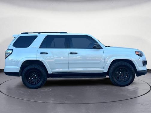 2021 Toyota 4Runner Nightshade