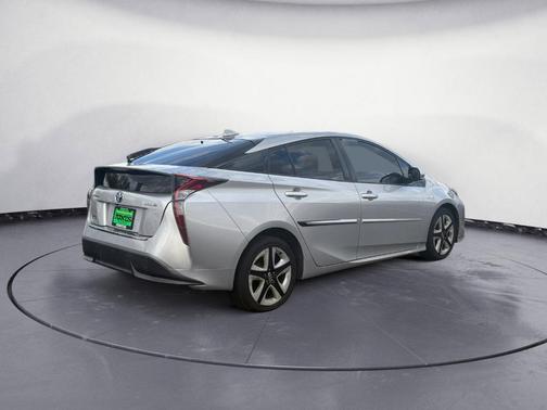 2016 Toyota Prius Four