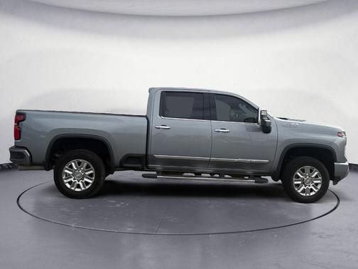 Sterling Gray Metallic 2025 Chevrolet Silverado 2500 High Country