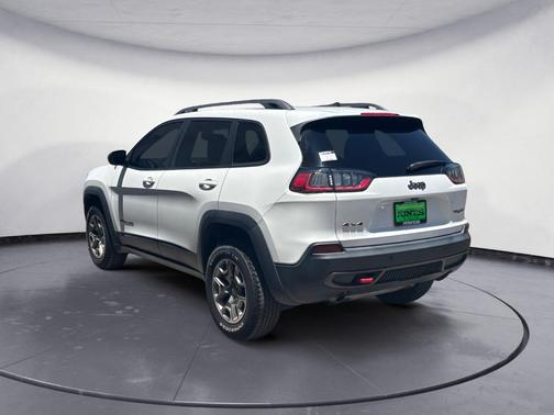2020 Jeep Cherokee Trailhawk