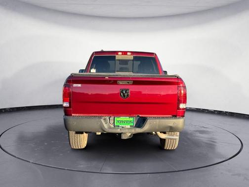 2020 RAM 1500 Classic SLT