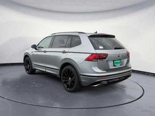 2021 Volkswagen Tiguan 2.0T SE R-Line Black