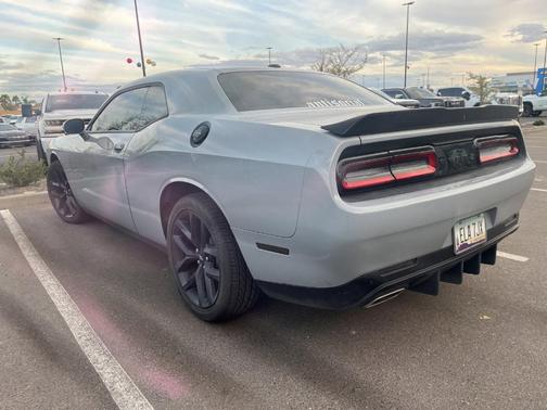 2022 Dodge Challenger SXT