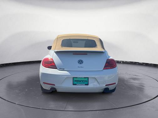 2013 Volkswagen Beetle