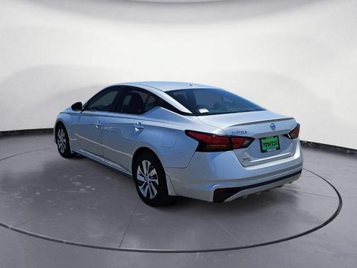 Brilliant Silver Metallic 2020 Nissan Altima 2.5 S