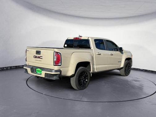 Desert Sand Metallic 2021 GMC Canyon Elevation