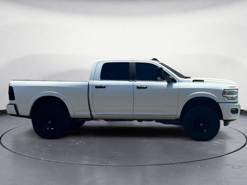 2021 RAM 3500 Laramie