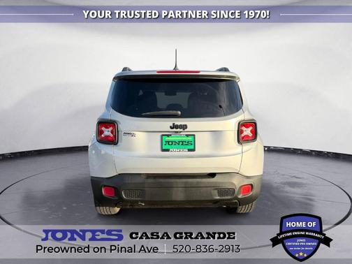 2017 Jeep Renegade Altitude