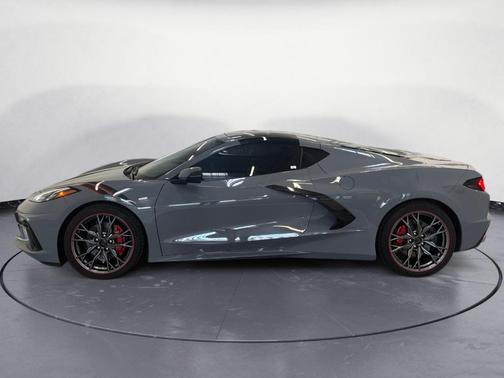 2025 Chevrolet Corvette Stingray w/1LT