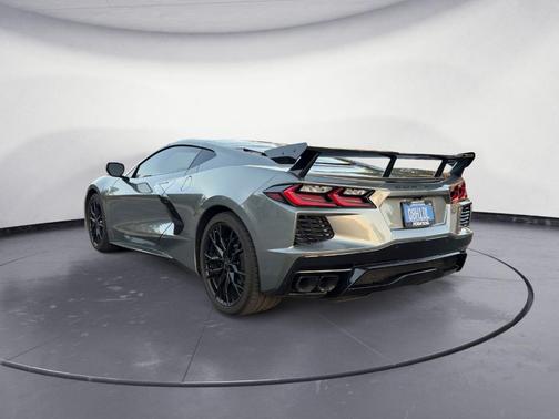 Gray Metallic 2023 Chevrolet Corvette Stingray w/2LT