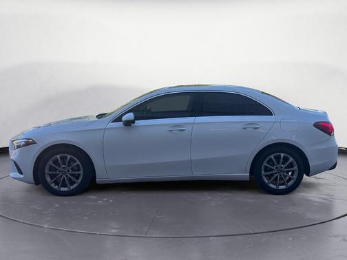 2019 Mercedes-Benz A-Class A 220