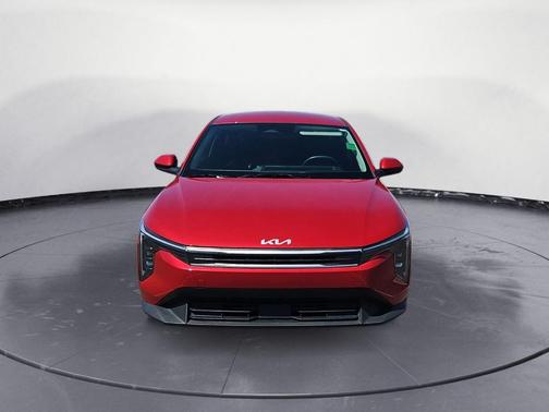 Currant Red 2025 Kia K4