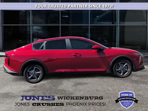 Currant Red 2025 Kia K4