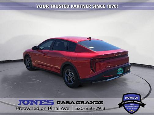 Currant Red 2025 Kia K4