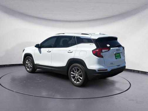 Summit White 2023 GMC Terrain SLT
