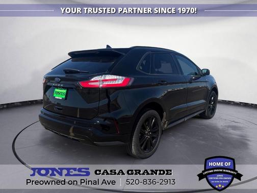 Agate Black Metallic 2023 Ford Edge ST Line