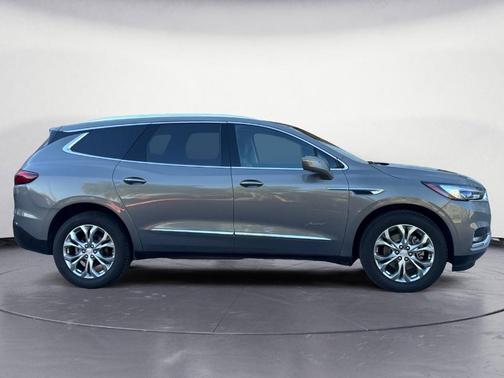 2018 Buick Enclave Avenir