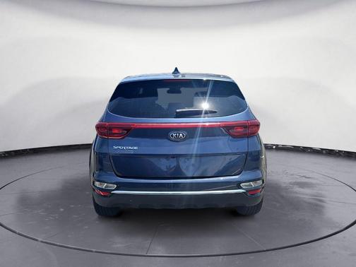 Pacific Blue 2021 Kia Sportage LX