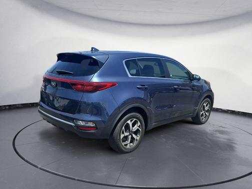 Pacific Blue 2021 Kia Sportage LX