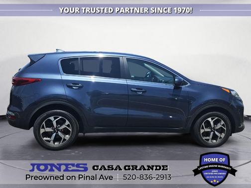 Pacific Blue 2021 Kia Sportage LX