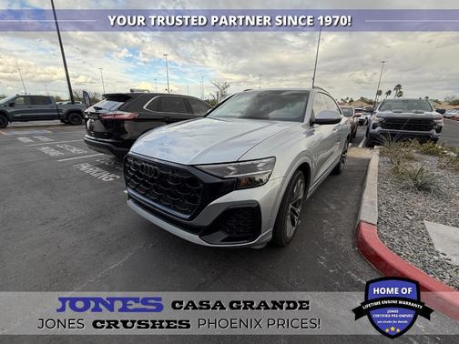 2025 Audi Q8 55 Premium