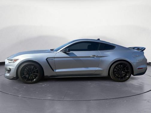 Iconic Silver Metallic 2020 Ford Shelby GT350 Base