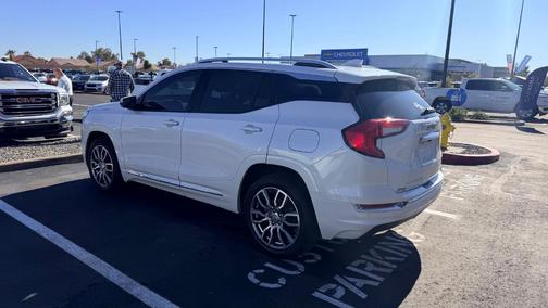 2023 GMC Terrain Denali