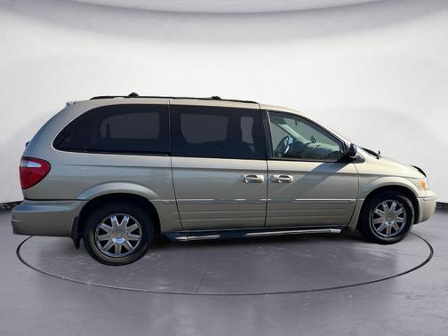 2007 Chrysler Town & Country Limited