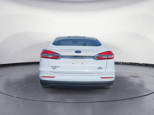 Oxford White 2020 Ford Fusion Hybrid SE