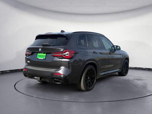 2022 BMW X3 M40i