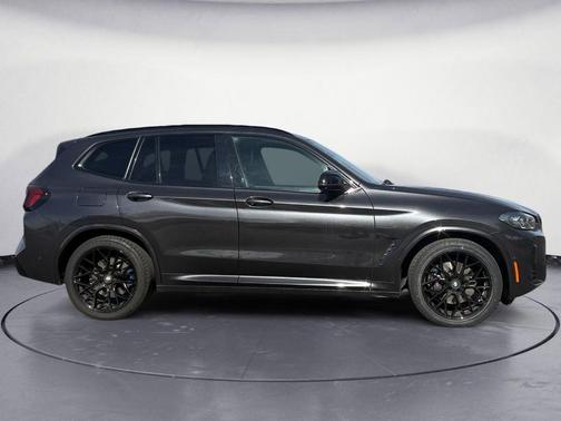 2022 BMW X3 M40i