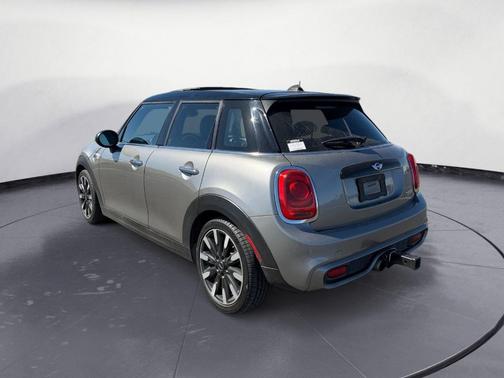 2017 MINI Hardtop Cooper S
