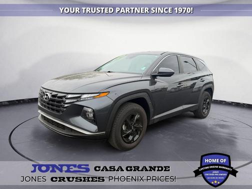 2022 Hyundai TUCSON SE