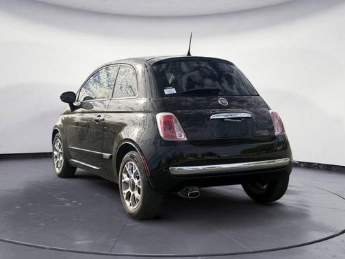 2017 FIAT 500 Lounge