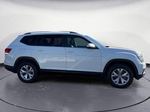 2019 Volkswagen Atlas 3.6L SE w/Technology