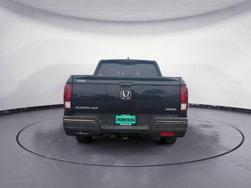 2019 Honda Ridgeline Black Edition