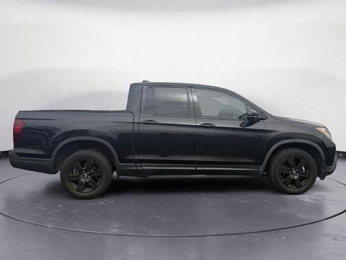 2019 Honda Ridgeline Black Edition