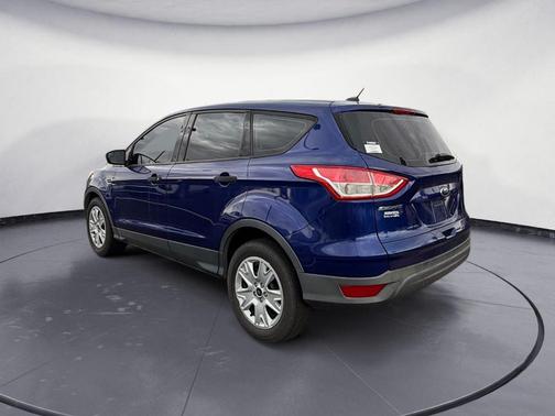 Blue 2014 Ford Escape S
