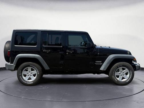 Black Clearcoat 2018 Jeep Wrangler JK Unlimited Sport