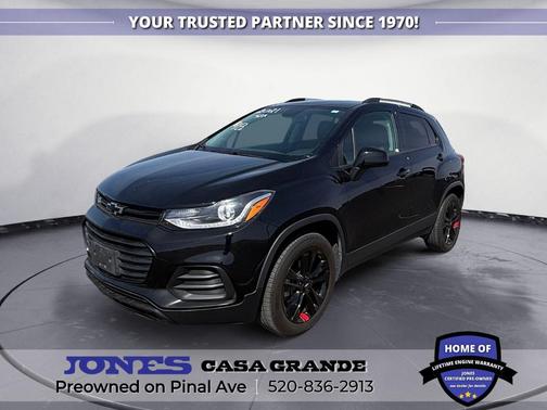 Mosaic Black Metallic 2021 Chevrolet Trax LT