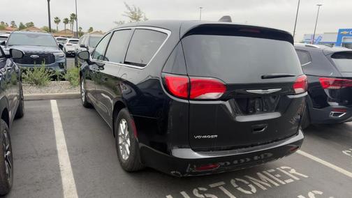 Diamond Black 2024 Chrysler Voyager LX