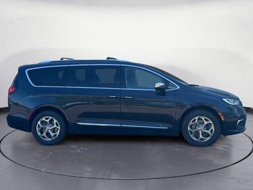 2021 Chrysler Pacifica Limited