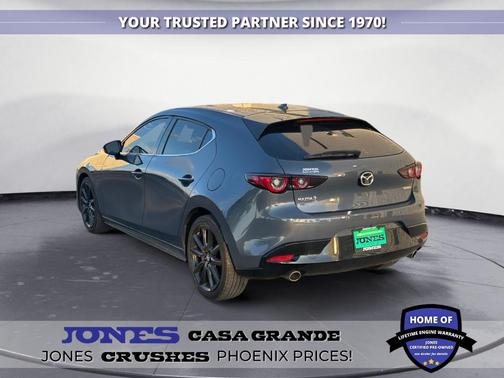 2022 Mazda Mazda3 FWD w/Premium Package