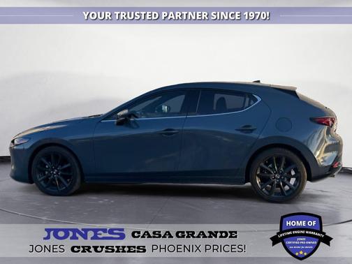 2022 Mazda Mazda3 FWD w/Premium Package