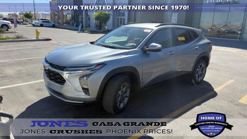 Sterling Gray Metallic 2025 Chevrolet Trax LT