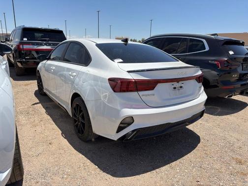 Snow White Pearl 2023 Kia Forte GT-Line